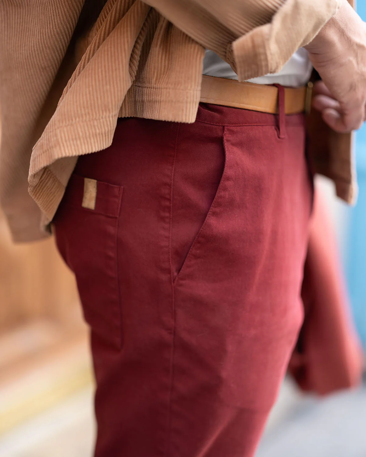 CHINO BORDEAUX | VINCE - – Image 3